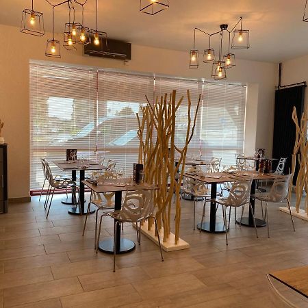 Dange-Saint-Romain Appartement Contemporain מראה חיצוני תמונה