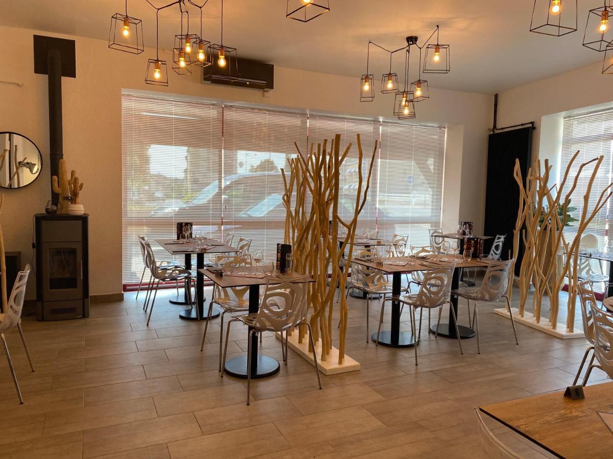 Dange-Saint-Romain Appartement Contemporain מראה חיצוני תמונה